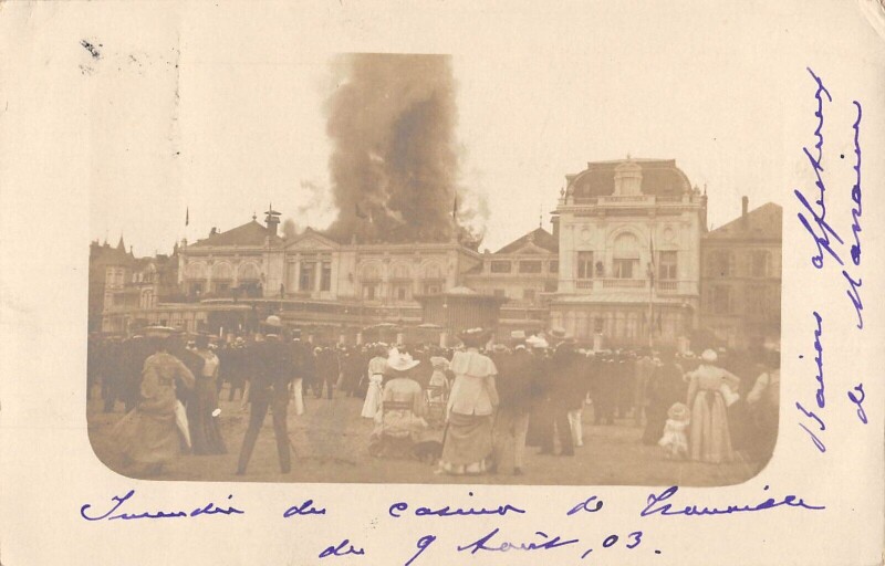 Carte postale ancienne Trouville Carte Photo De L'Incendie Du Casino En 1903 (cliché N°2