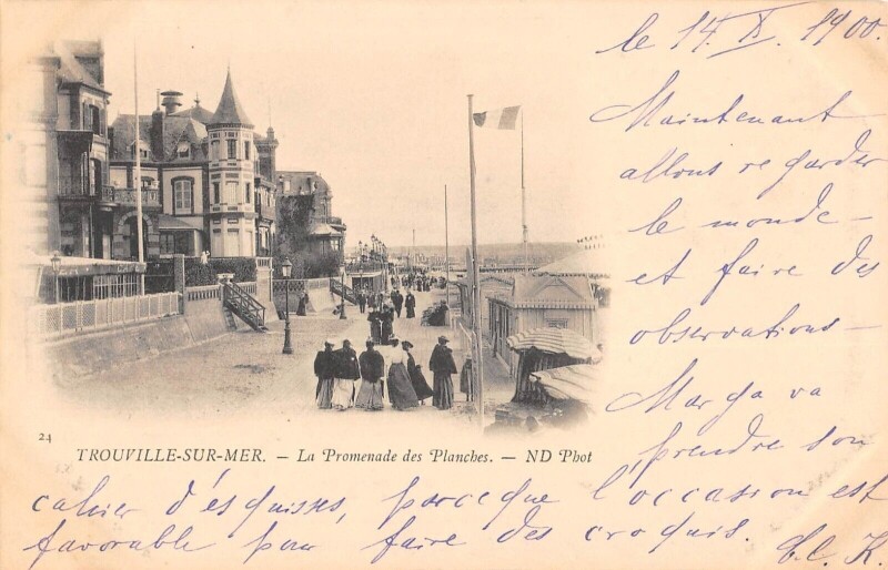 Carte postale ancienne Trouville Sur Mer La Promenade Des Planches à Trouville-sur-Mer