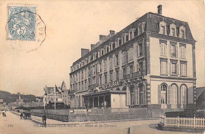 Carte postale ancienne Deauville Sur Mer Hotel De La Terrasse à Deauville