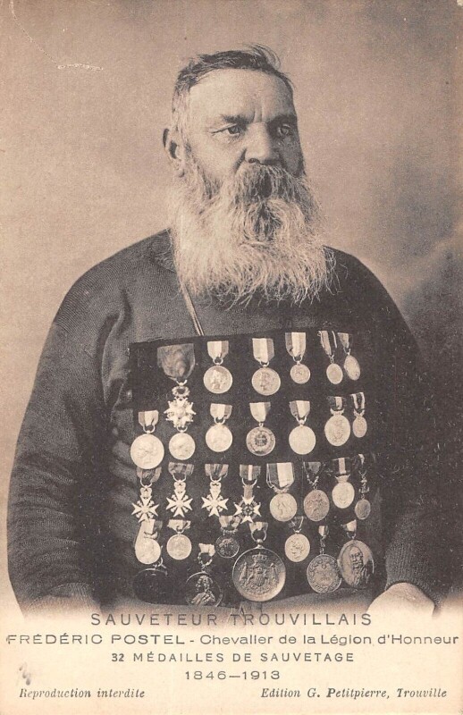 Carte postale ancienne Sauveteur Trouvillais Frederic Postel