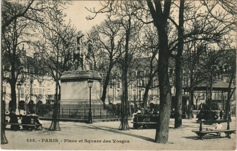 Carte postale ancienne Paris 4e Place des Vosges