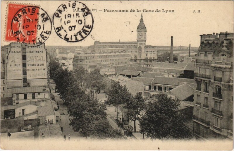 Carte postale ancienne Paris 12e Gare de Lyon