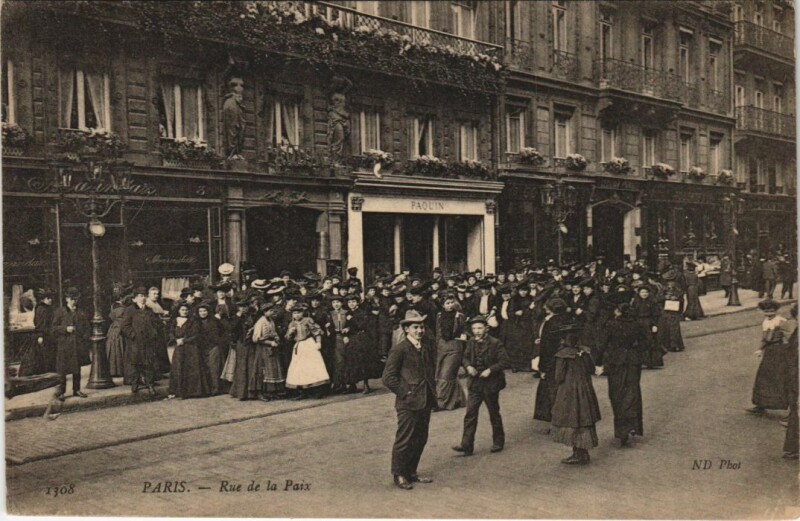 Carte postale ancienne Paris 2e Rue de la Paix