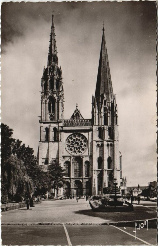 Carte postale ancienne Chartres Cathedrale France à Chartres