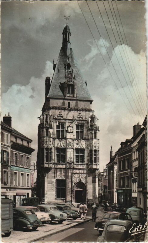 Carte postale ancienne Dreux Le Beffroi, construit sous Francois 1er France à Dreux