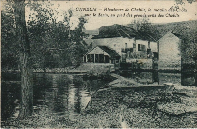 Carte postale ancienne Chablis Alentours de Chablis France à Chablis