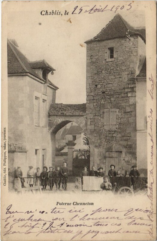 Carte postale ancienne Chablis Poterne Chenneton France à Chablis