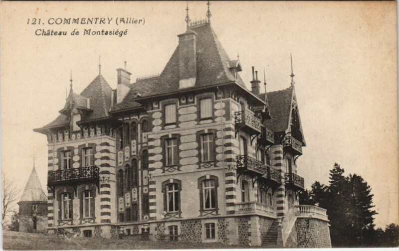 Carte postale ancienne Commentry Chateau de Montasiege à Commentry
