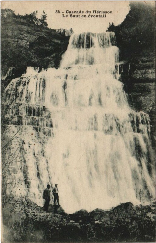 Carte postale ancienne Cascade du Herisson - Le Saut en Eventail