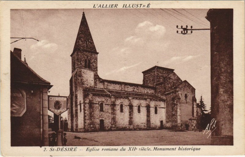 Carte postale ancienne Saint-Desire Eglise Romane