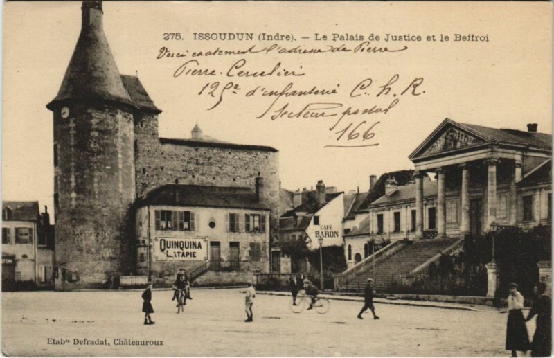 Carte postale ancienne Issoudun Le Palais de Justice France à Issoudun