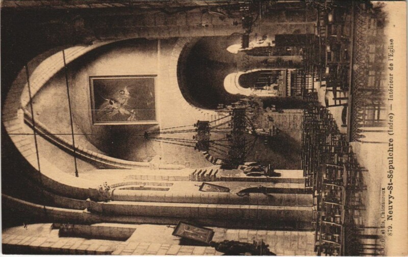 Carte postale ancienne Neuvy Saint Sepulchre Interieur de l'Eglise France