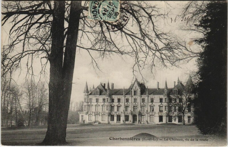 Carte postale ancienne Charbonnieres Le Chateau - Vu de la Route
