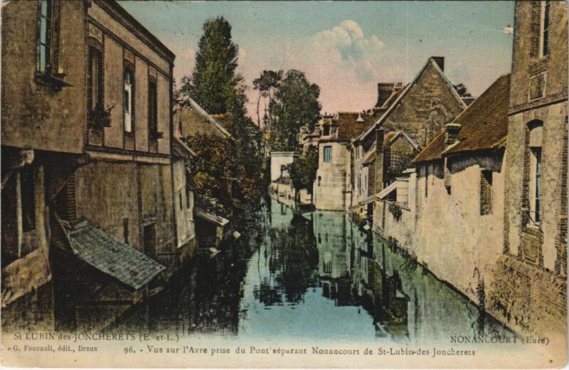 Carte postale ancienne Saint-Lubin-des-Joncherets Vue sur l'Avre prise du Pont à Saint-Lubin-des-Joncherets