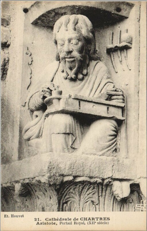 Carte postale ancienne Chartres Cathedrale - Aristote - Portail Royal à Chartres