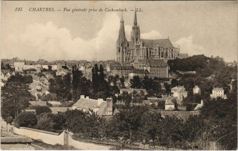 Carte postale ancienne Chartres Vue Generale prise de Cachemback à Chartres