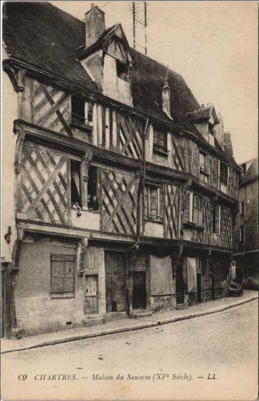 Carte postale ancienne Chartres Maison du Saumon à Chartres