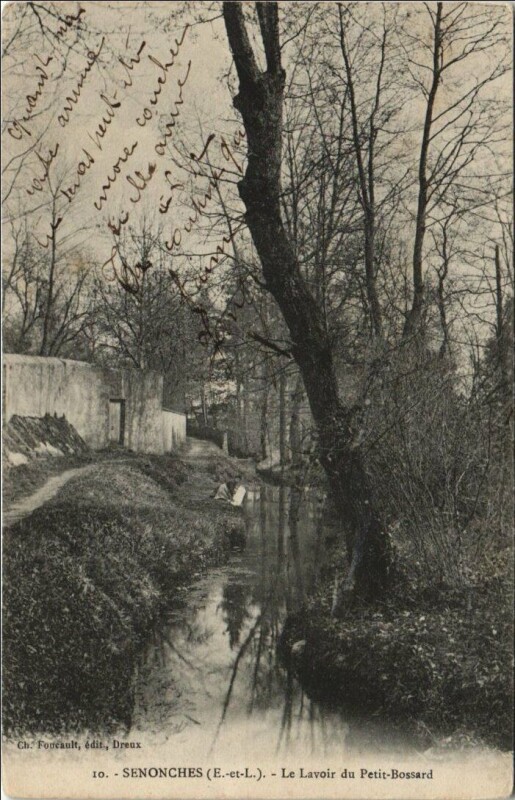 Carte postale ancienne Senonches Le Lavoir du Petit-Bossard à Senonches