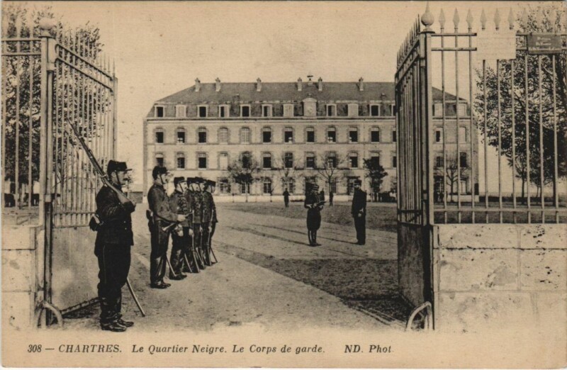Carte postale ancienne Chartres Le Quartier Neigre France à Chartres