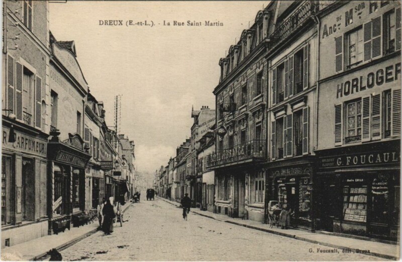 Carte postale ancienne Dreux La Rue Saint-Martin France à Dreux