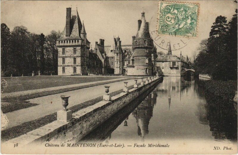 Carte postale ancienne Maintenon Facade Meridionale France à Maintenon
