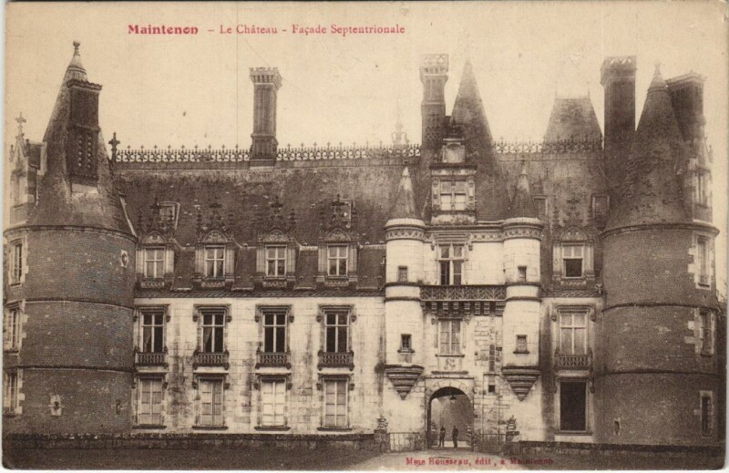 Carte postale ancienne Maintenon Le Chateau, Facade Septentrionale France à Maintenon