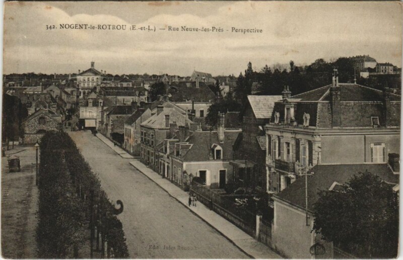Carte postale ancienne Nogent-le-Rotrou Rue Neuve des Pres, Perspective France à Nogent-le-Rotrou