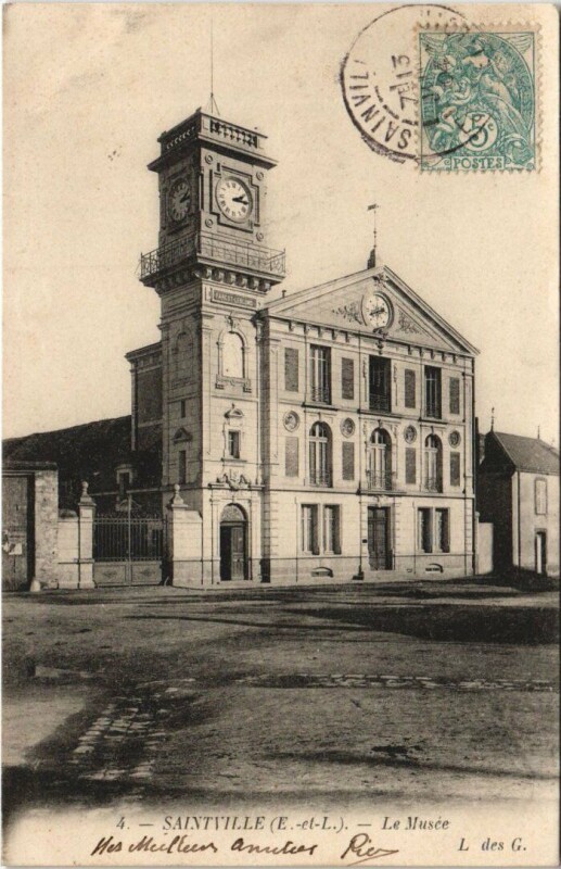 Carte postale ancienne Saintville Le Musee France