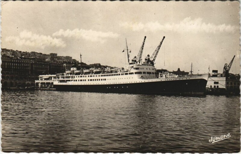 Carte postale ancienne Alger - L'El-Djezair Ships
