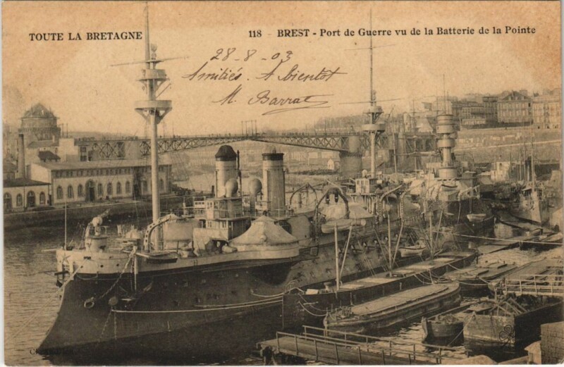 Carte postale ancienne Brest - Port de Guerre vu de la Batterie de la Pointe Ships
