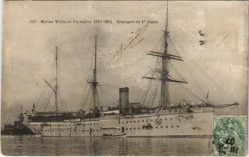 Carte postale ancienne Bien-Hoa - Transport de 1. Classe Ships