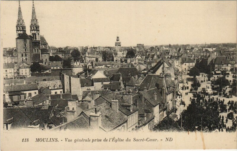 Carte postale ancienne Moulins vue generale à Moulins