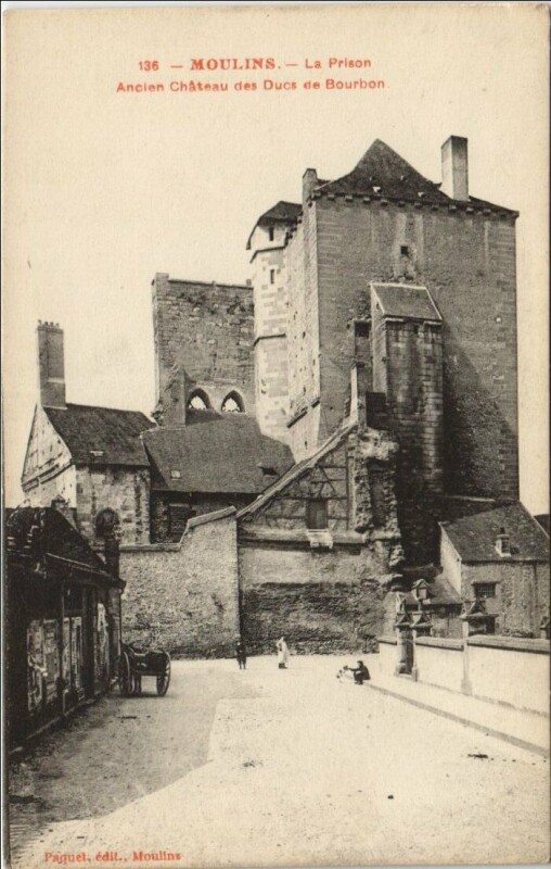 Carte postale ancienne Moulins Le Prison, Ancien Chateau des Ducs de Bourbon à Moulins