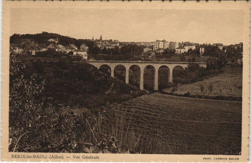 Carte postale ancienne Neris les Bains vue generale
