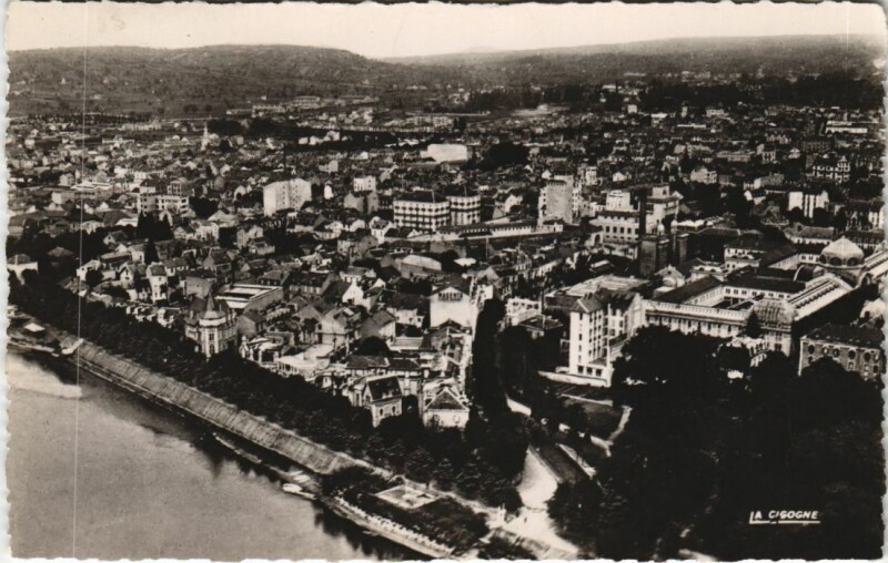Carte postale ancienne Vichy vue generale à Vichy