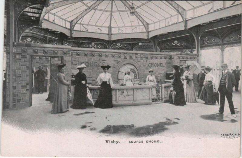 Carte postale ancienne Vichy Source Chomel à Vichy