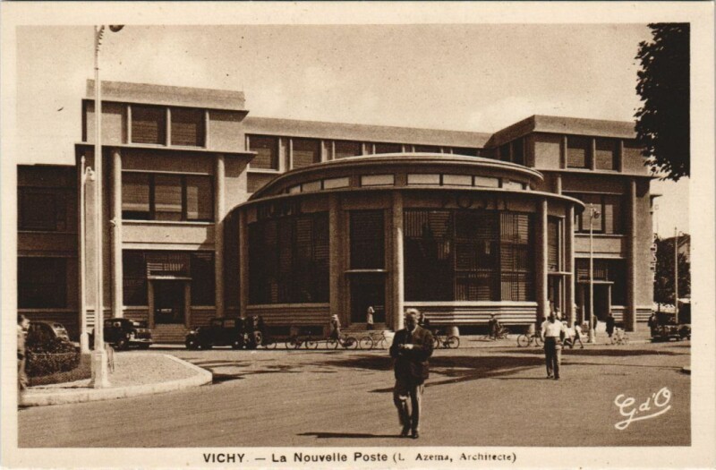 Carte postale ancienne Vichy La nouvelle Poste à Vichy