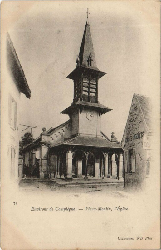 Carte postale ancienne Vieux-Moulin L'Eglise à Vieux-Moulin