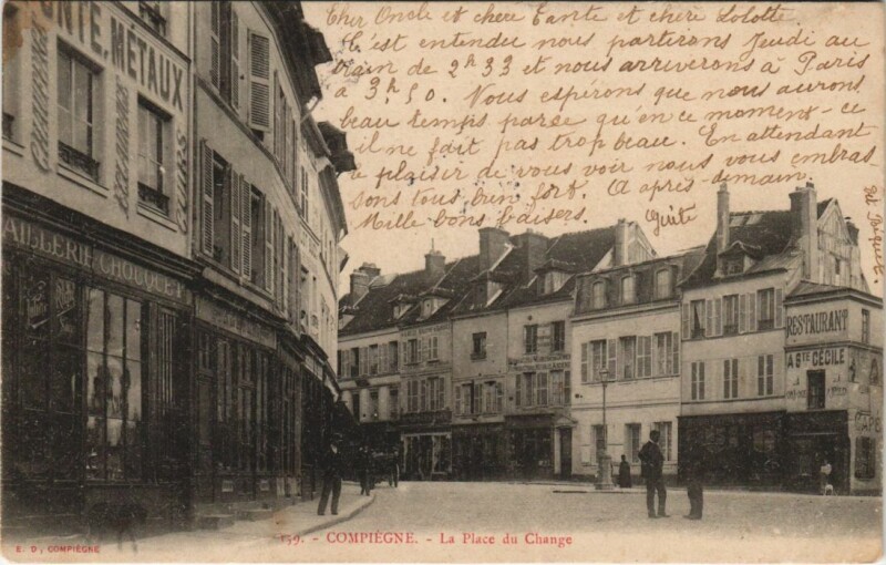 Carte postale ancienne Compiegne La Place du Change