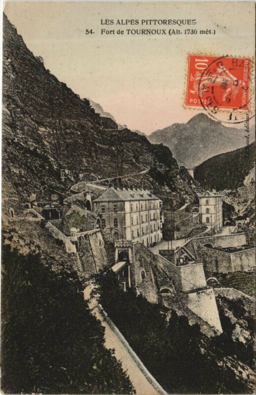 Carte postale ancienne La Condamine-Chatelard Fort de Tournoux