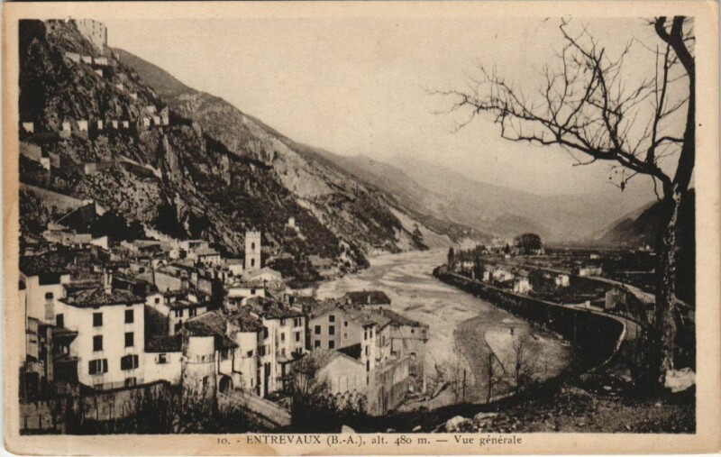 Carte postale ancienne Entrevaux Vue Generale à Entrevaux