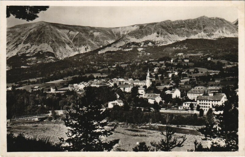 Carte postale ancienne Beauvezer Vue Generale à Beauvezer