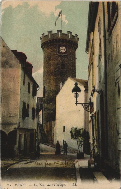 Carte postale ancienne Vichy Tour d'Horloge à Vichy