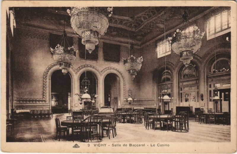 Carte postale ancienne Vichy Salle de Baccarat, Le Casino à Vichy
