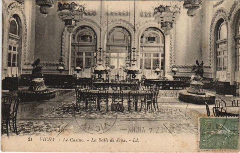 Carte postale ancienne Vichy Interieur du Casino, Salle de Jeux à Vichy