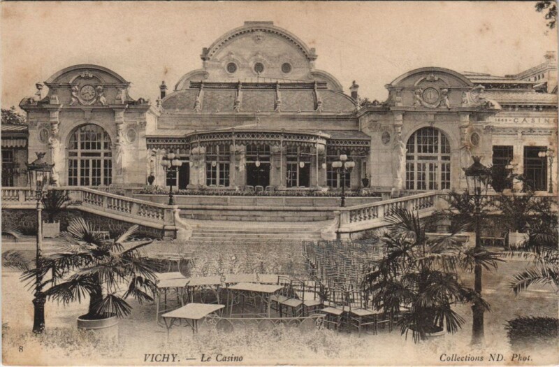 Carte postale ancienne Vichy Le Casino à Vichy