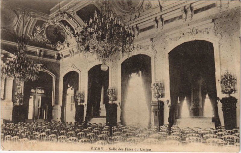 Carte postale ancienne Vichy Salle des Fetes du Casino à Vichy