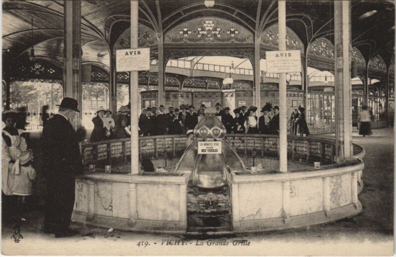Carte postale ancienne Vichy Grande Grille à Vichy