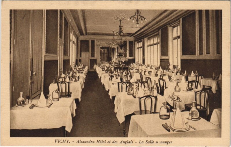 Carte postale ancienne Vichy Alexandra Hotel et des Anglais - La Salle a Manger à Vichy