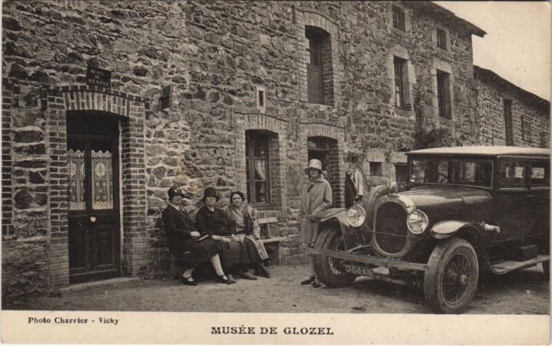 Carte postale ancienne Glozel Musee de Glozel